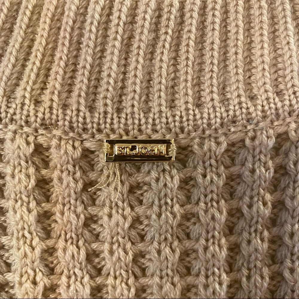 ST. JOHN Wool Sleeveless Knit Tank - Picture 4 of 6